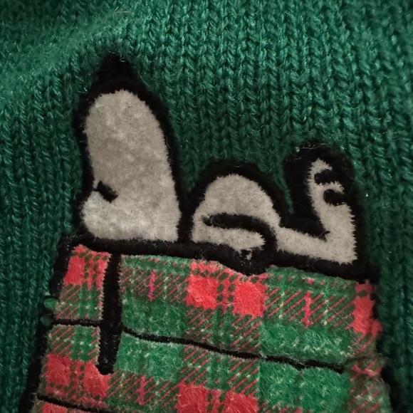 Peanuts Dog Sweater size S Snoopy doghouse green red plaid Christmas holiday - Picture 2 of 6